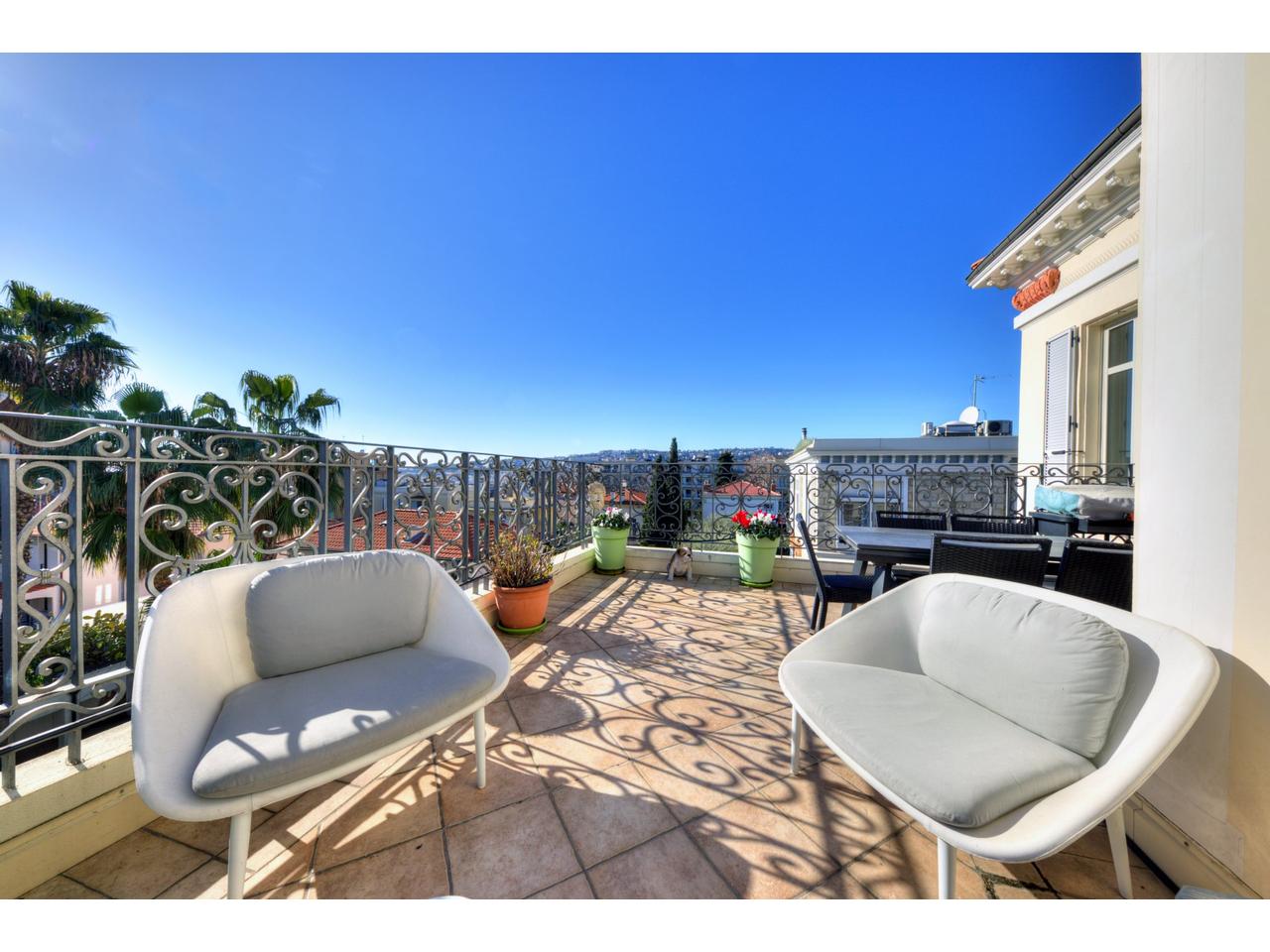 Nice Riviera - Real estate agency Nice Côte d'Azur | Appartement  4 Rooms 121.77m2  for sale  1 495 000 €