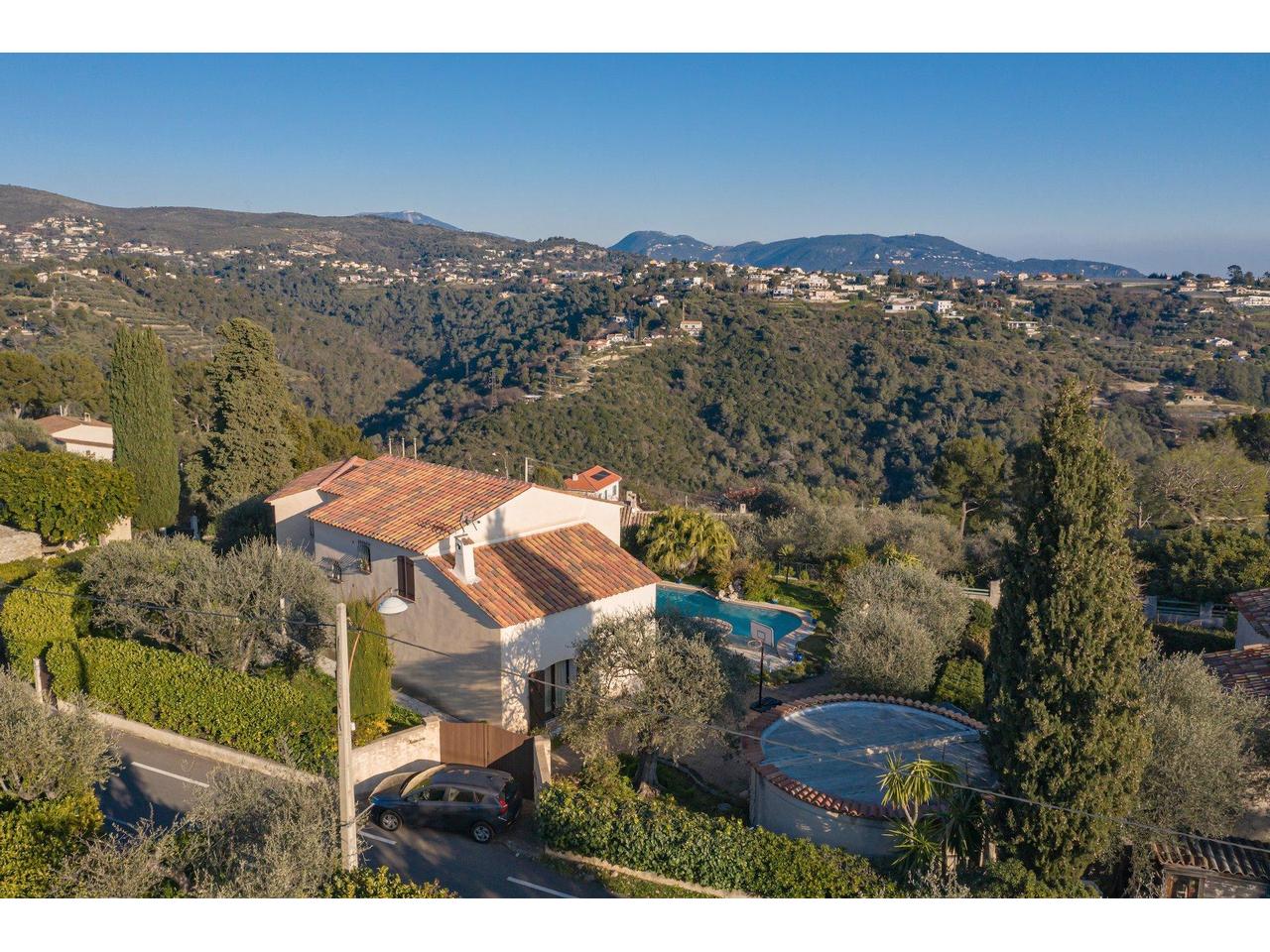 Nice Riviera - Agence Immobiliére Nice Côte d'Azur | Maison  6 Rooms 187m2  for sale   954 000 €
