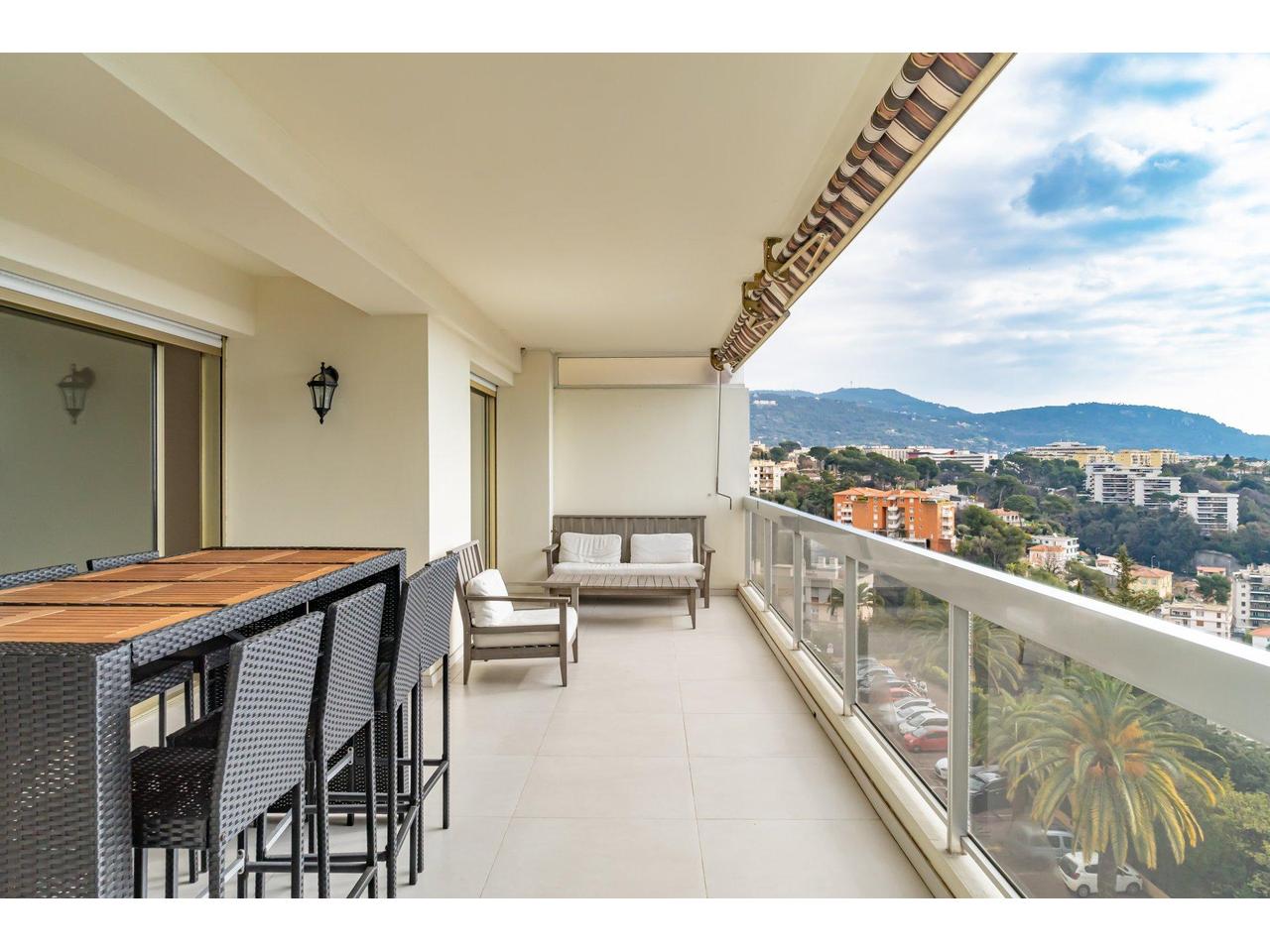 Nice Riviera - Agence Immobiliére Nice Côte d'Azur|Appartement  4 Pièce(s) 114.47m2  à vendre   895 000 €