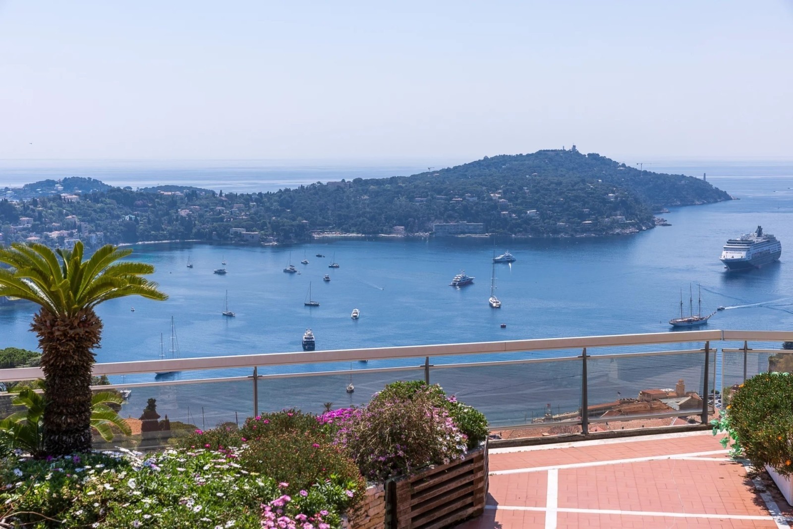 Nice Riviera - Real estate agency Nice Côte d'Azur | "EXCEPTIONAL PENTHOUSE APARTMENT IN VILLEFRANCHE-SUR-MER