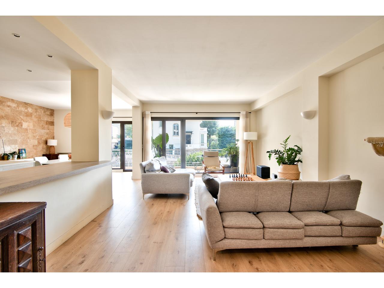 Nice Riviera - Agence Immobiliére Nice Côte d'Azur | Appartement  5 Pièce(s) 135 m²  à vendre