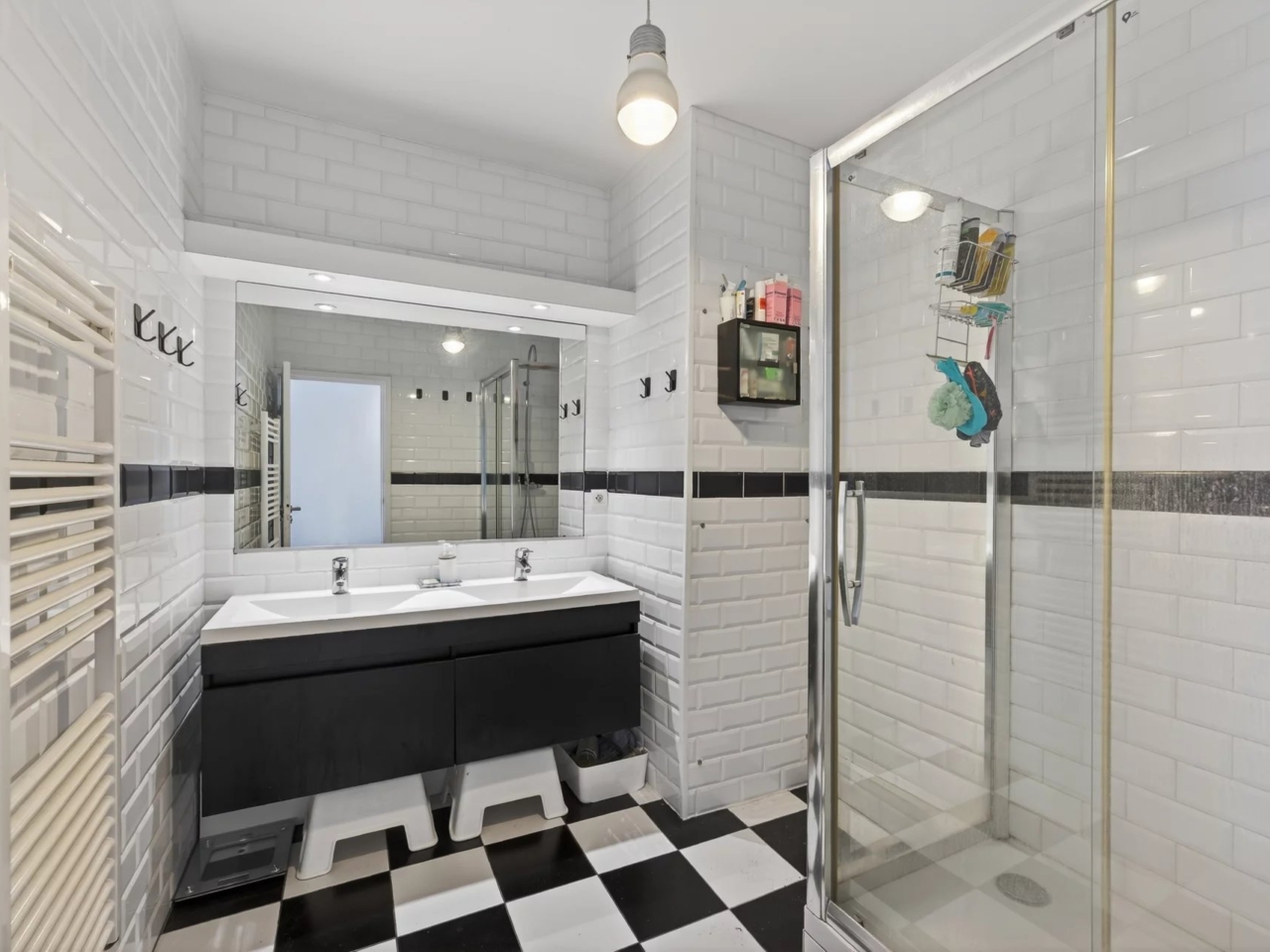 NICE, WILSON DISTRICT – TOP FLOOR WITH BALCONY AND VIEWS