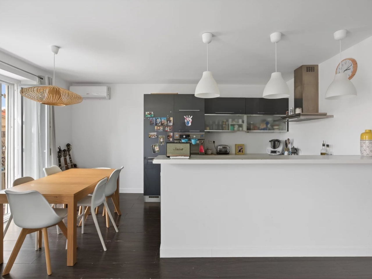 NICE, WILSON DISTRICT – TOP FLOOR WITH BALCONY AND VIEWS